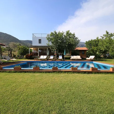 Bed & Breakfast Bal Badem Datça