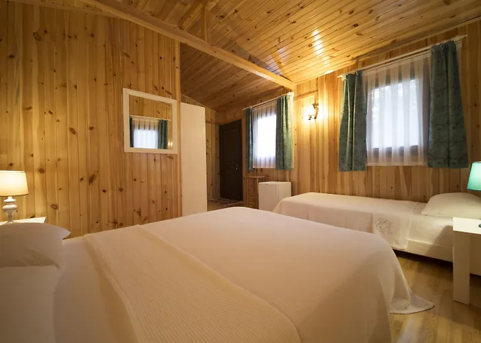 Bal Badem فندق مبيت وإفطار داتْشا