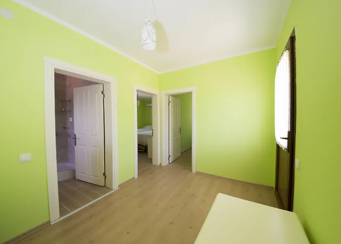 Bal Badem داتْشا