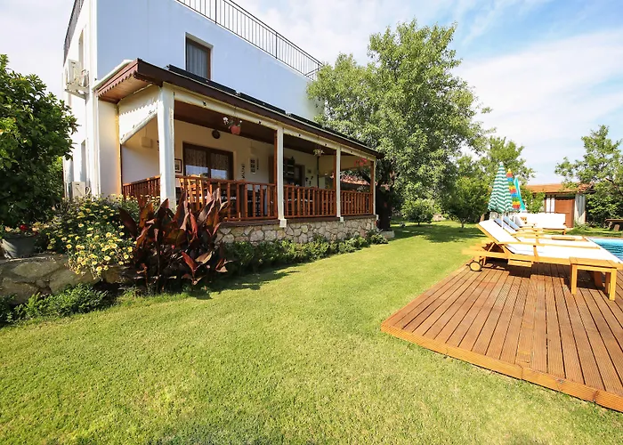 فندق مبيت وإفطار Bal Badem داتْشا