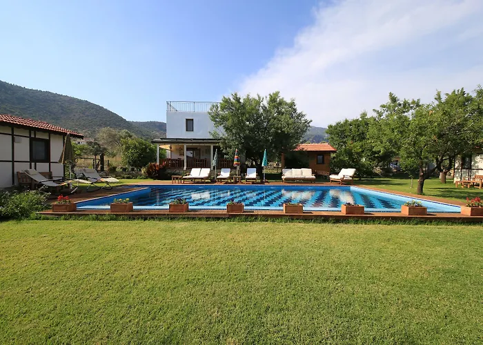 فندق مبيت وإفطار Bal Badem داتْشا