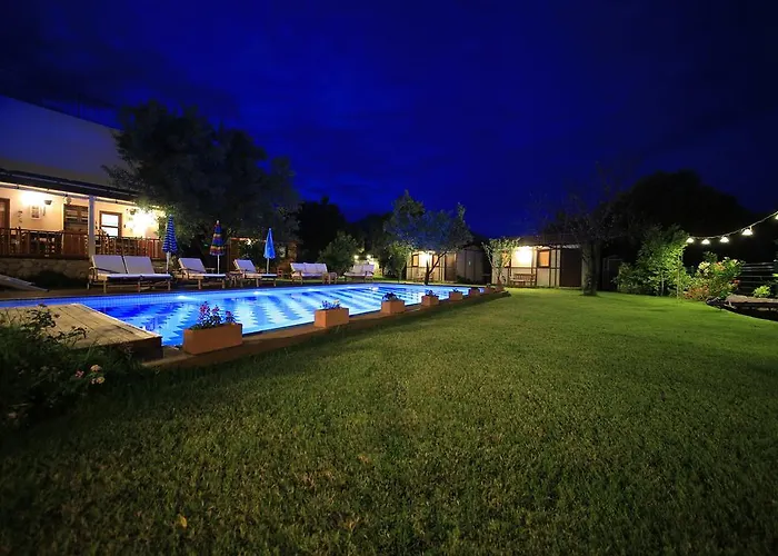 Bal Badem فندق مبيت وإفطار